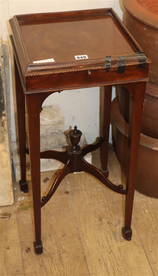 A George III design mahogany urn stand H.68cm